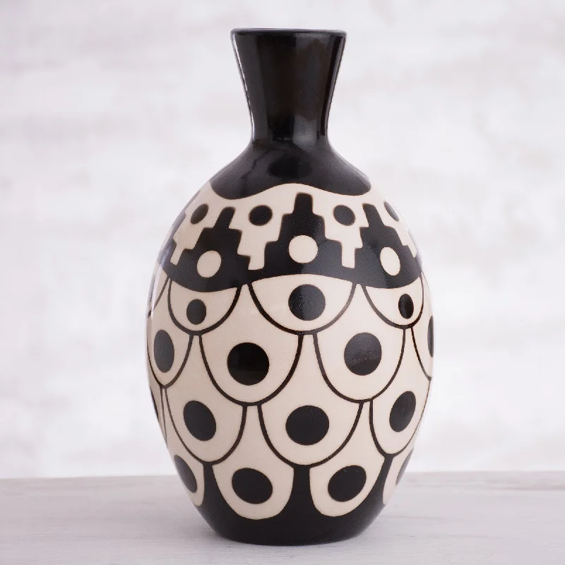 - Pet electric nail grinder silent modelDesert Stair Black and Ivory Chulucanas Ceramic Decorative Vase from Peru
